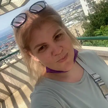 Viktoryia, 43Haifa, Israel 