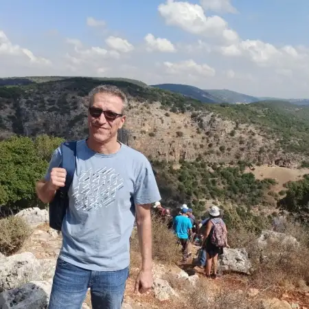 Michael, 55Lod, Israel 