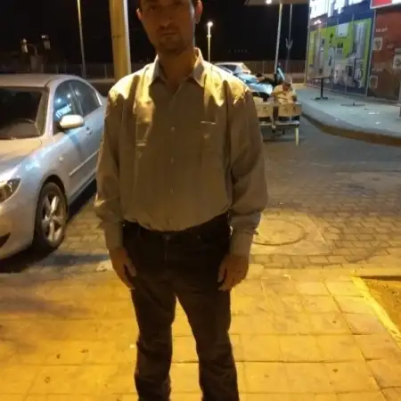 Igor, 40Migdal aEmek, Israel