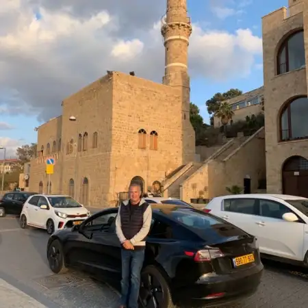 דניאל, 71Herzliya, Israel