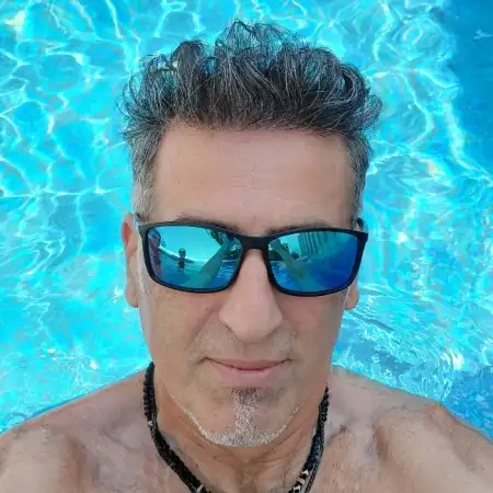 Ronen, 56Ramat Gan, Israel 