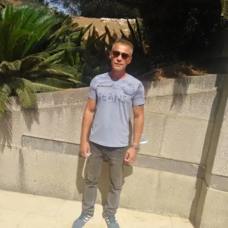 Evgeniy, 53Ramla, Israel