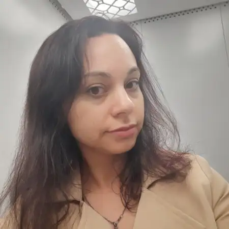 Veronika, 36Saint Petersburg, Russia