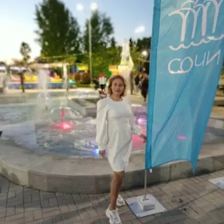 Tatyana, 46Salekhard, Russia 