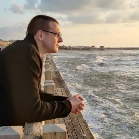 Tony, 23Haifa, Israel 