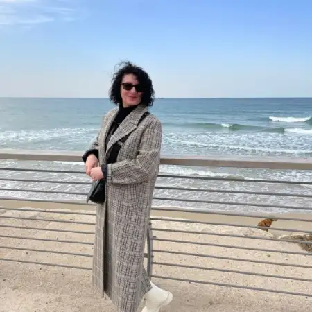 Elena, 54Ramat Gan, Israel