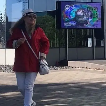 Lusia, 46Russia 