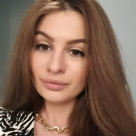 Irina, 36Berlin, Germany