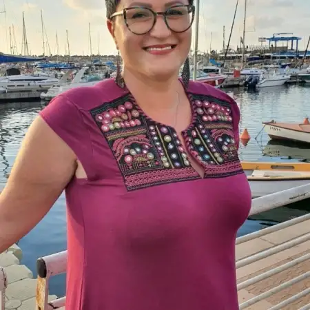Elika, 46Ashkelon, Israel