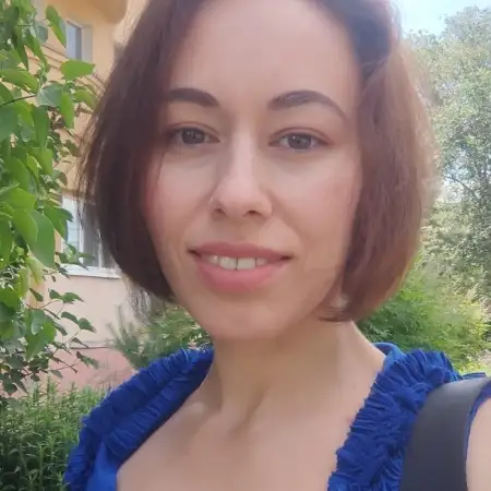 Yuliya, 43Hedera, Israel