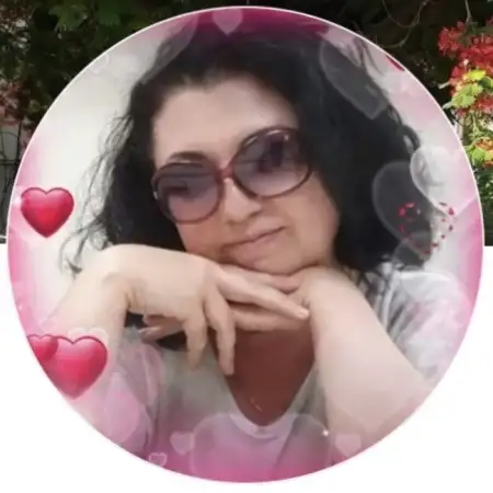 Larisa, 49Haifa, Israel