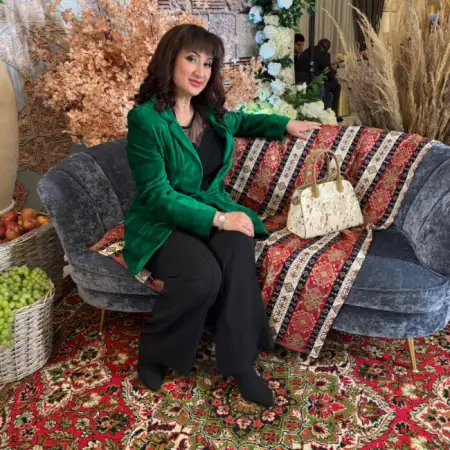 Genrietta, 53Moscow, Russia 