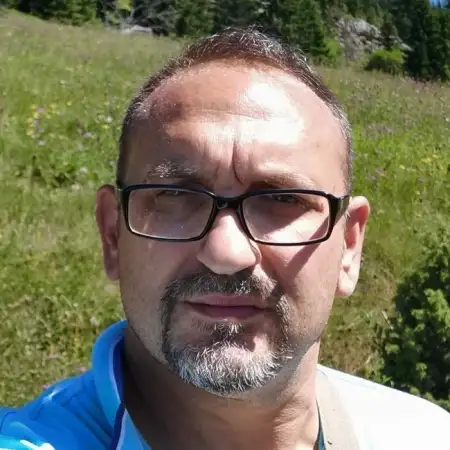 Oleg, 54Latvia