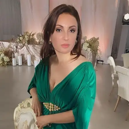 Anna, 48Moscow, Russia 