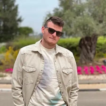Bogdan, 29Bat Yam, Israel