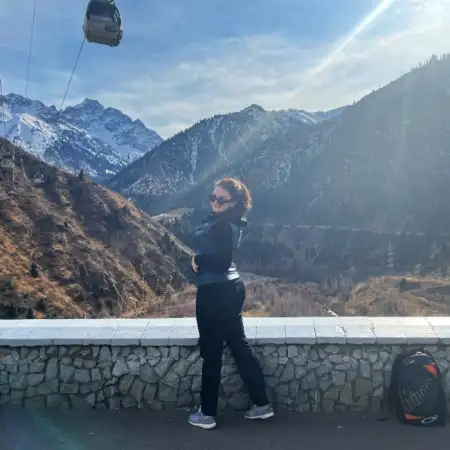 Olga, 27Almaty, Kazakhstan 