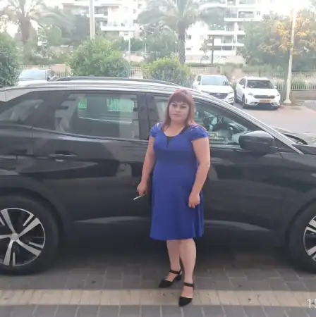 Tanya, 41Ashkelon, Israel 