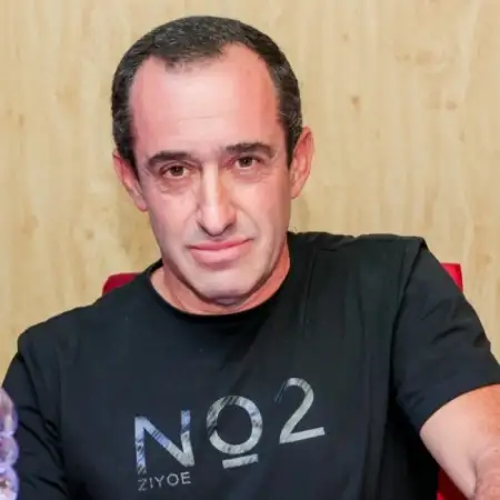 yuri, 55Rishon LeZion, Israel