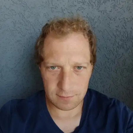 Ilia, 39
