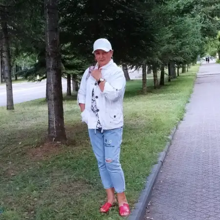 Svetlana, 64