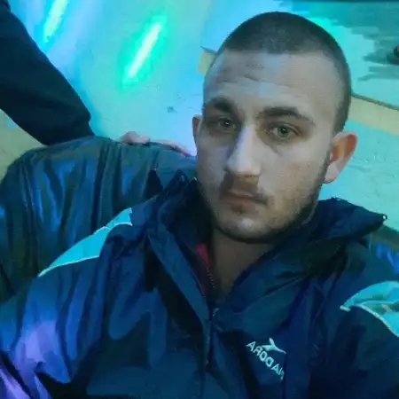 Arik, 23Migdal aEmek, Israel 