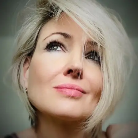 Natali, 45