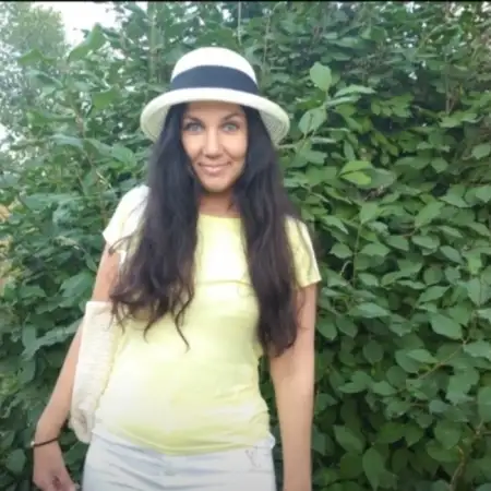 Marisha, 40Russia 