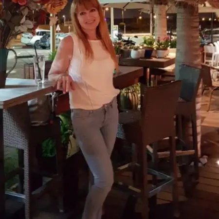 אנבל, 68Kfar Saba, Israel