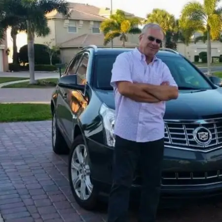 Joe, 66 Yavne, Israel