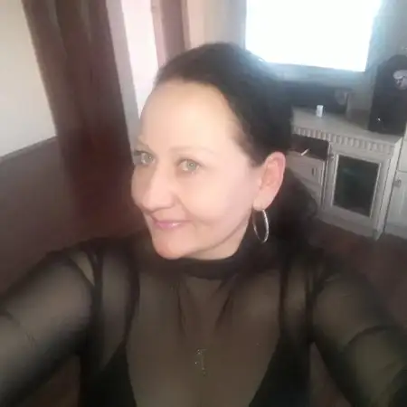 Natasha, 47Sochi, Russia 