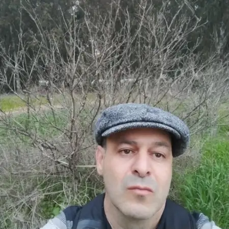 Albert, 52Tel Aviv, Israel 