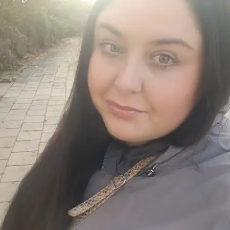 Olga, 35Kharkiv, Ukraine