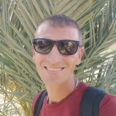Konstantin, 50 Arad, Israel
