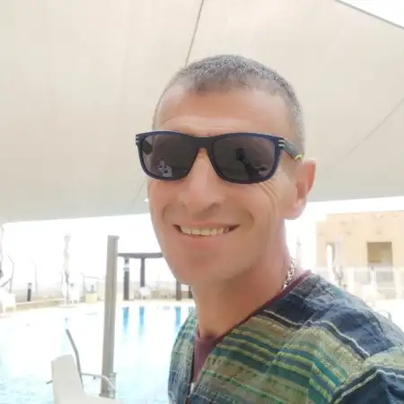 Konstantin, 50Arad, Israel