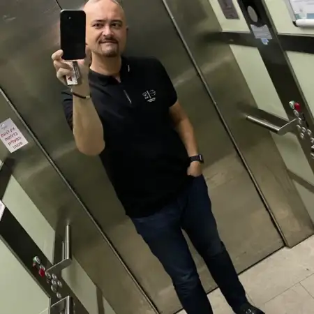 Nathan, 42Modiin, Israel 