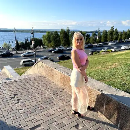 Ekaterina, 45Saint Petersburg, Russia 