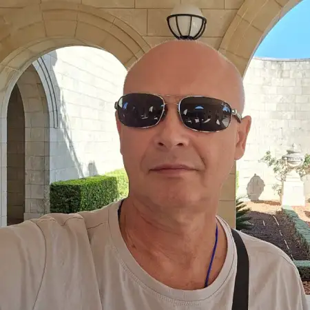 Eduard, 60Haifa, Israel