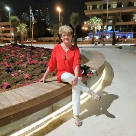Janina, 68Ashdod, Israel