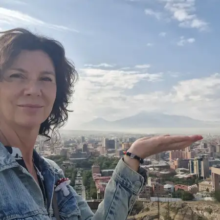 Irina, 54Sochi, Russia 