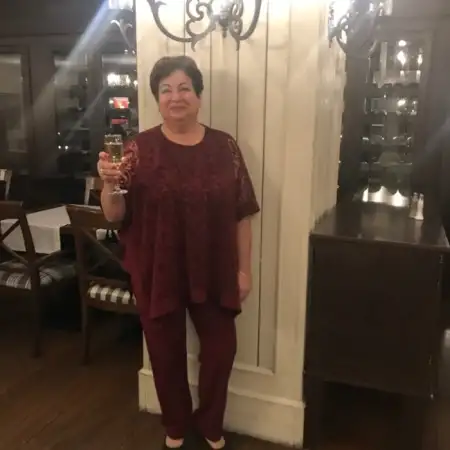 Irina, 65Moscow, Russia 