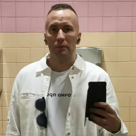 Oleg, 45Moscow, Russia