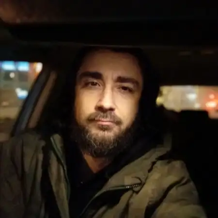 Andrey, 42Saint Petersburg, Russia 