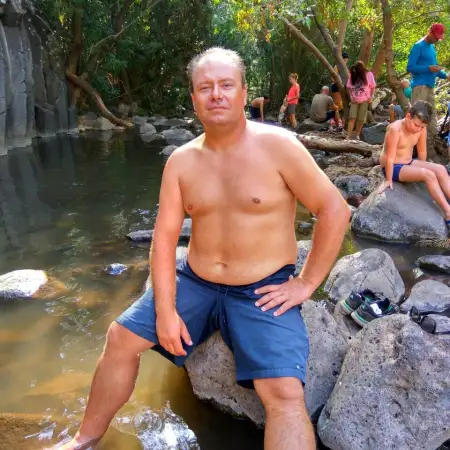 Denis, 48Tel Aviv, Israel 