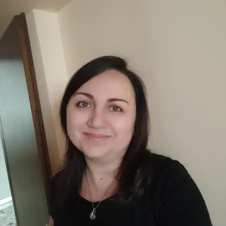 Yuliya, 48Petah Tikva, Israel