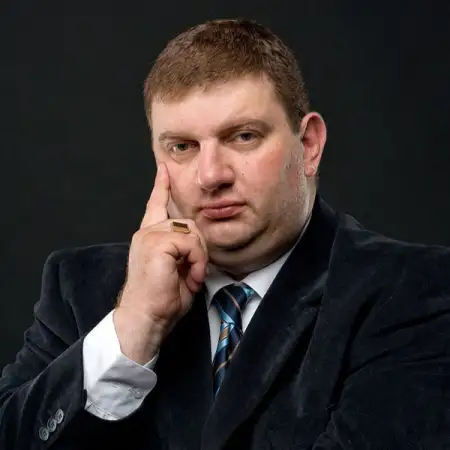 Aleksandr, 52Saint Petersburg, Russia