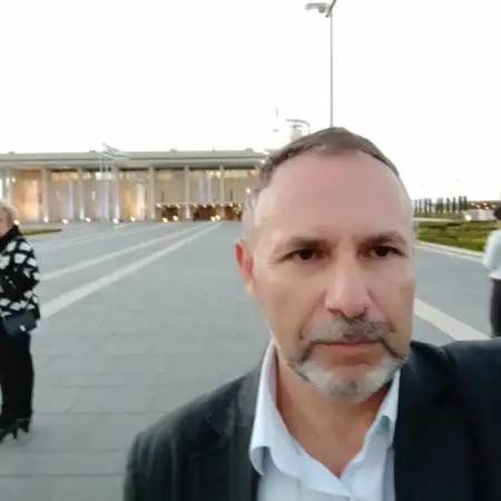 Ig, 64Bat Yam, Israel 