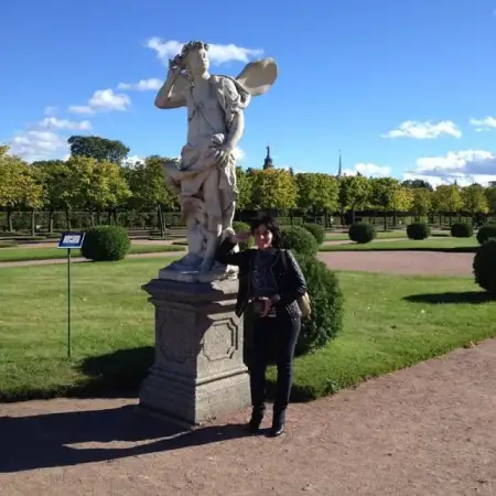 Elena, 52Saint Petersburg, Russia 