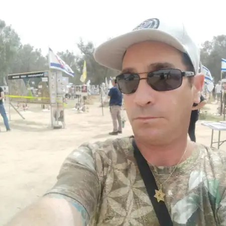Koby, 44Tel Aviv, Israel