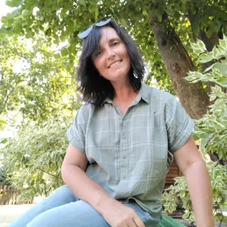 Alina, 51Kharkiv, Ukraine