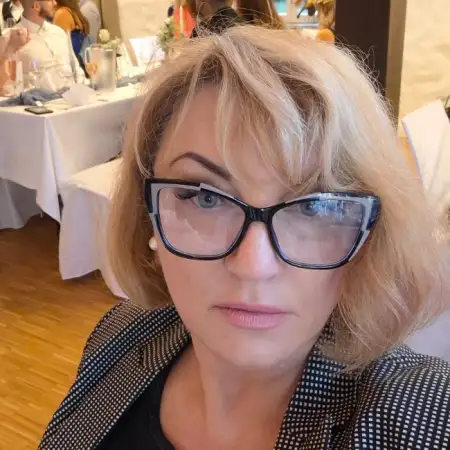 Lena, 52Russia